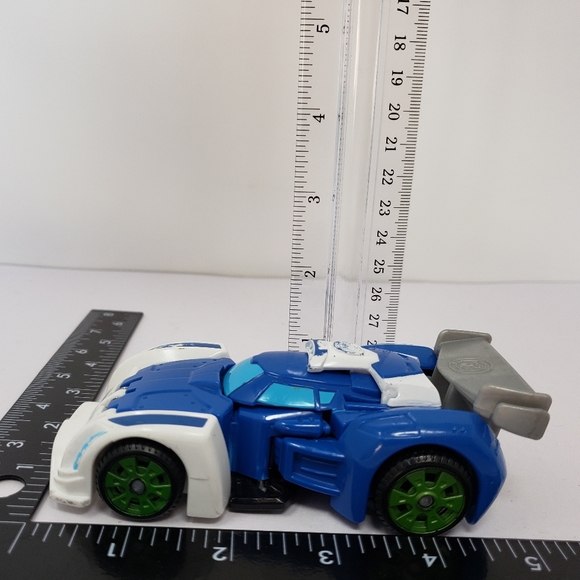 Transformers Rescue Bots Blue White Robot Toy Figure - Picture 3 of 16
